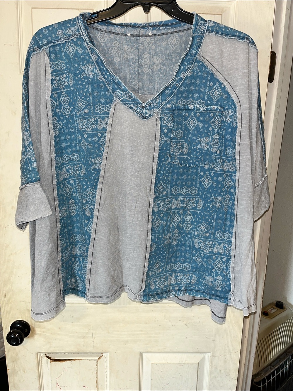 Women’s Boutique Style Top, Size XL